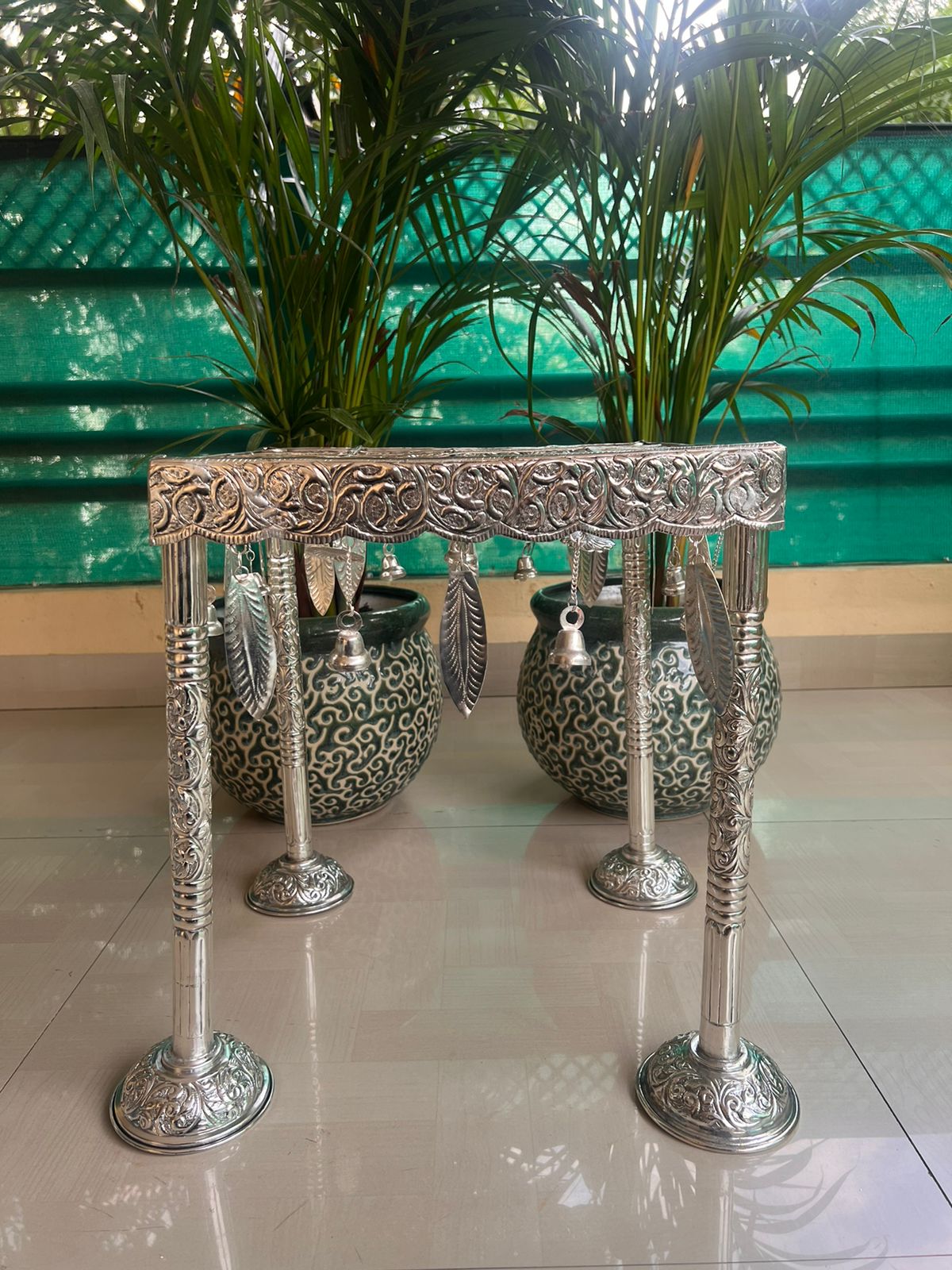 german silver Palavelli with stand for temple/ idols/ home décor/ pooja/ housewarming